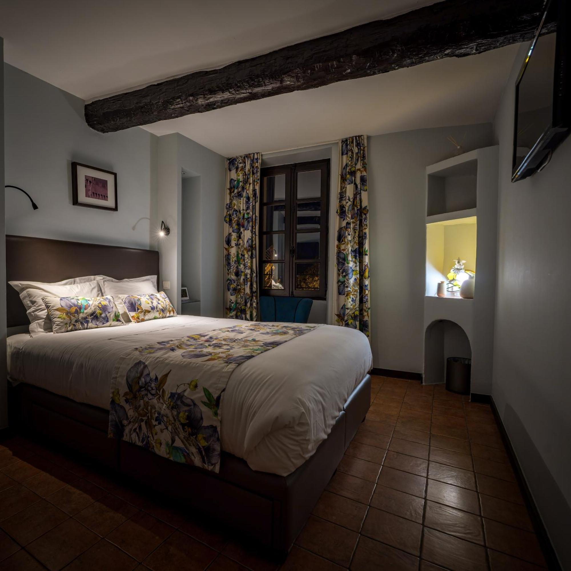 Le Grimaldi Bed & Breakfast Кан сюр Мер Екстериор снимка