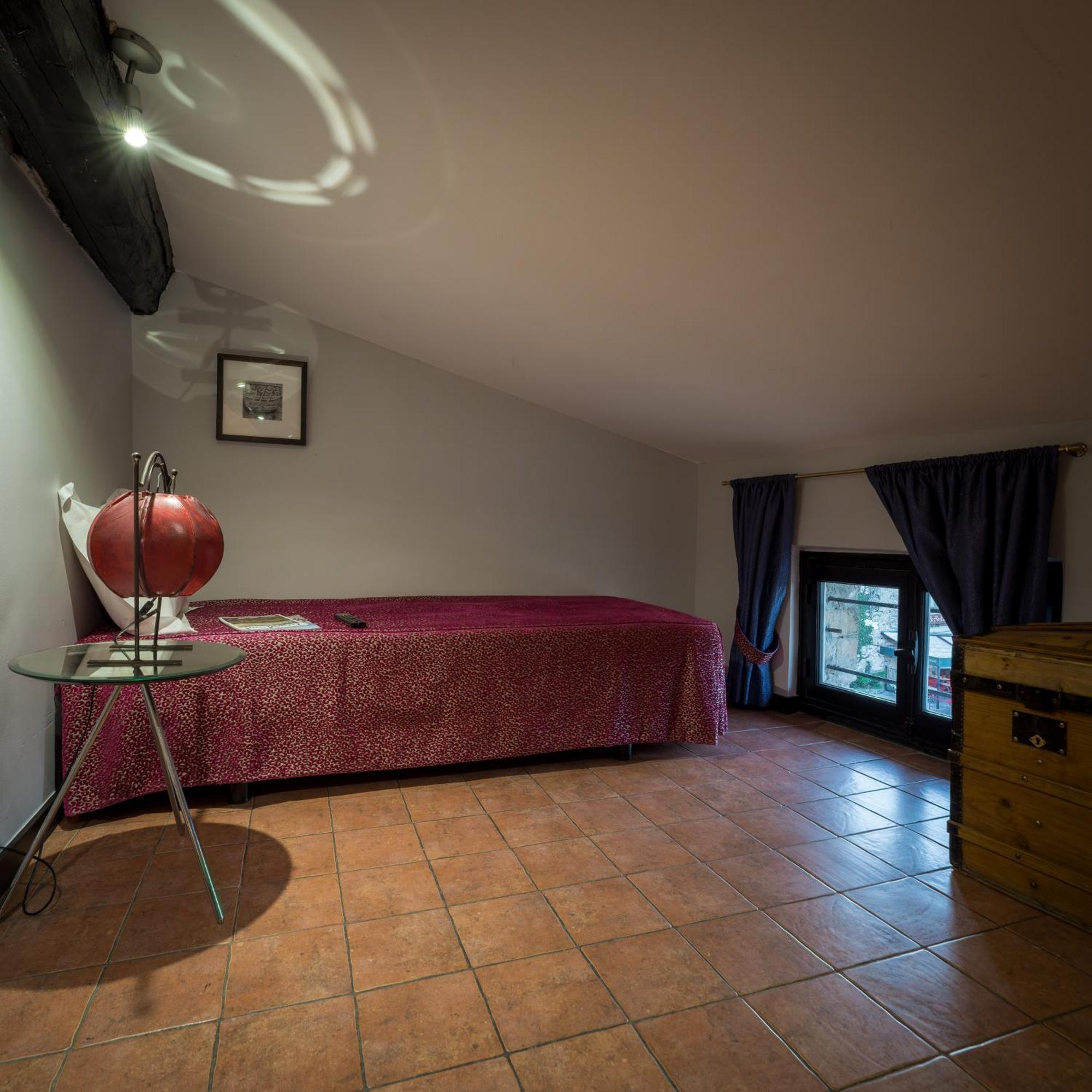 Le Grimaldi Bed & Breakfast Кан сюр Мер Екстериор снимка